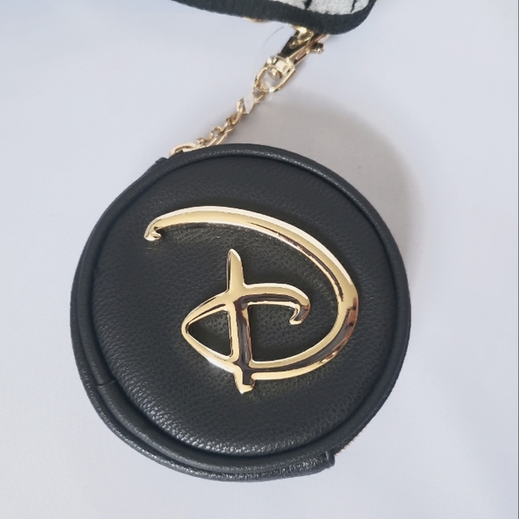 Disney Mickey Mouse Graffiti Crossbody Bag w/ Coin - Picture 6 of 7